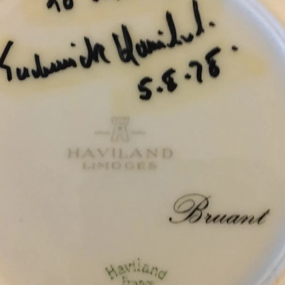 NIB Haviland Limoges Collector’s Yellow Bird Trinket Dish Signed & Dated 5-8-78 - Picture 3 of 6